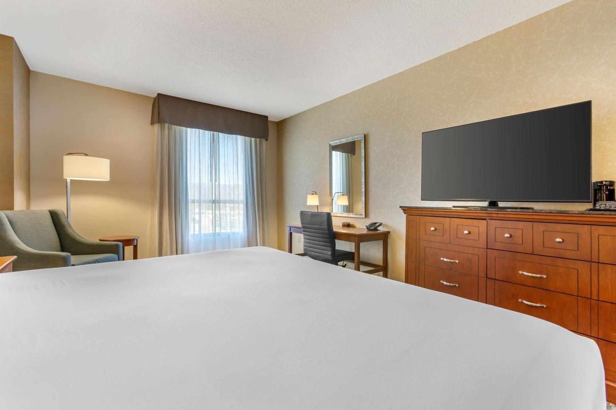 Drury Plaza Hotel Phoenix Tempe Bagian luar foto