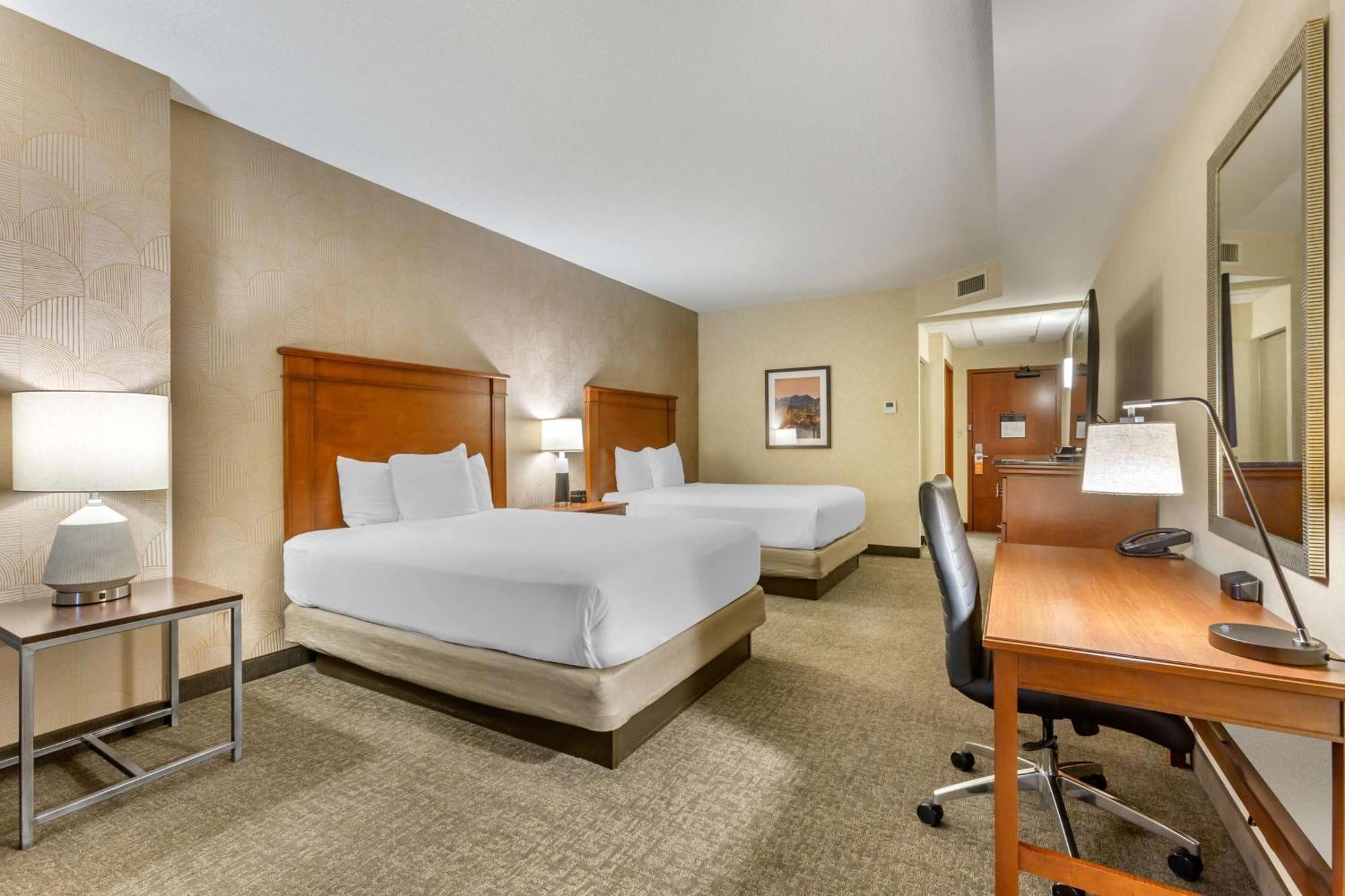 Drury Plaza Hotel Phoenix Tempe Bagian luar foto