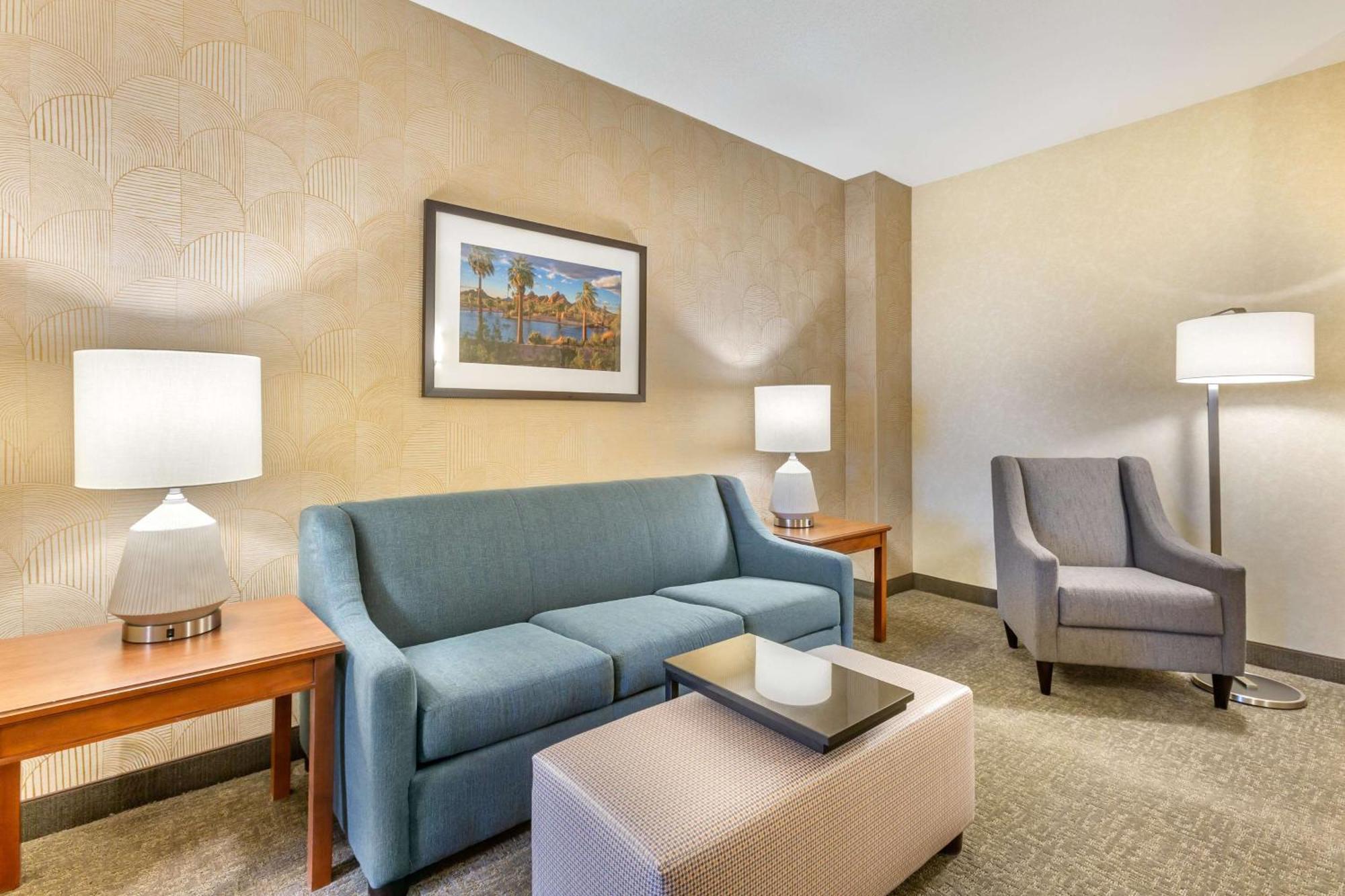 Drury Plaza Hotel Phoenix Tempe Bagian luar foto